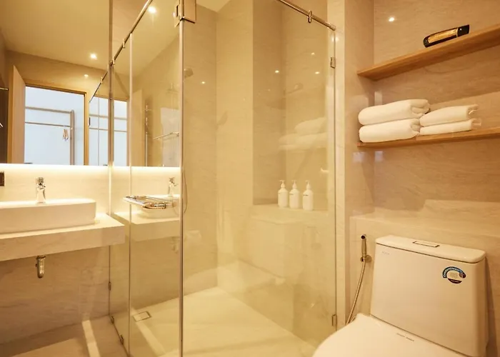 Centara Life 4*